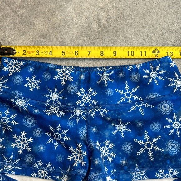 Fleo Snowflake Shorts (Original) Blue Size Medium - Picture 9 of 11